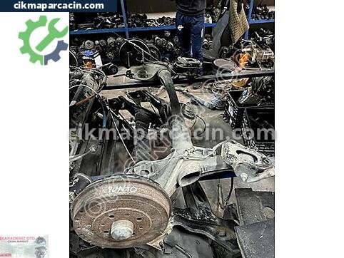 Fiat Punto Arka Dingil çıkma parça