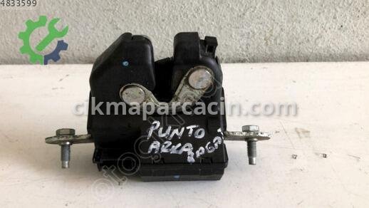 Fiat Punto Bagaj Kilidi çıkma parça