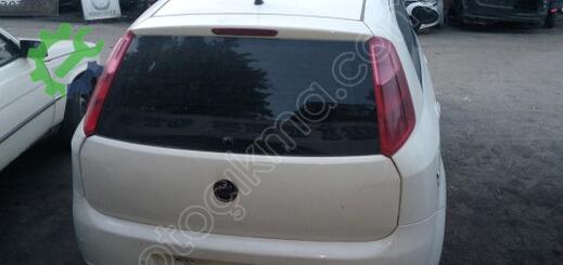 Fiat Punto Bagaj Kapağı çıkma parça