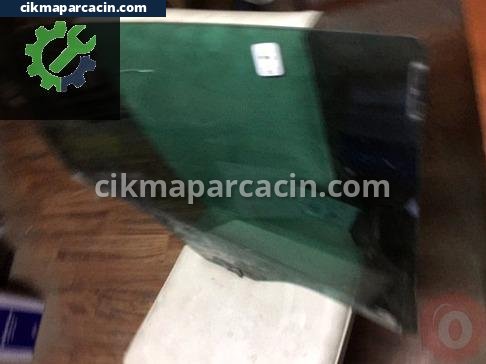 Fiat Punto Arka Cam çıkma parça