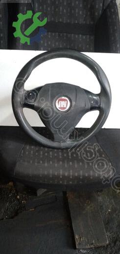 Fiat Punto Direksiyon Simidi çıkma parça