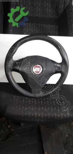 Fiat Punto Direksiyon Simidi çıkma parça
