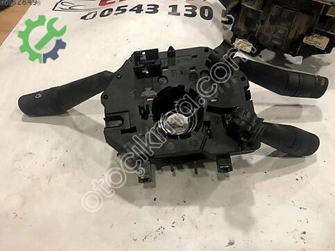 Fiat Punto Sinyal Kolu çıkma parça