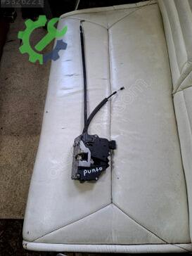 Fiat Punto Kapı Kilidi çıkma parça