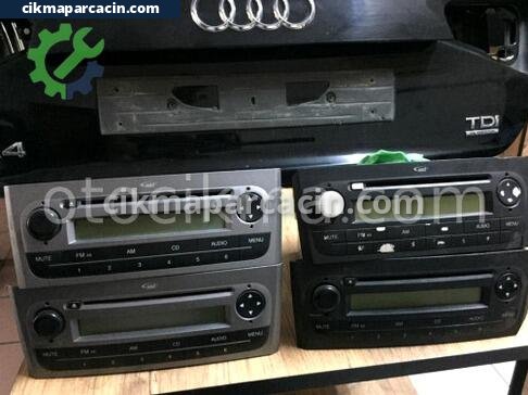 Fiat Punto Teyp çıkma parça