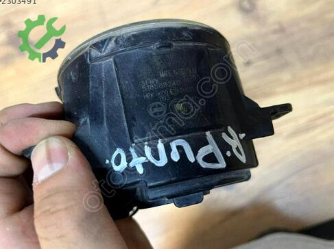 Fiat Punto Sağ Sis Farı 51718163 çıkma parça