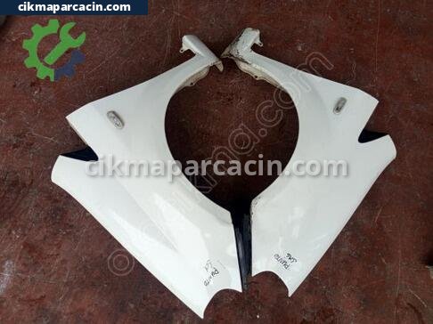Fiat Punto Sağ Çamurluk çıkma parça
