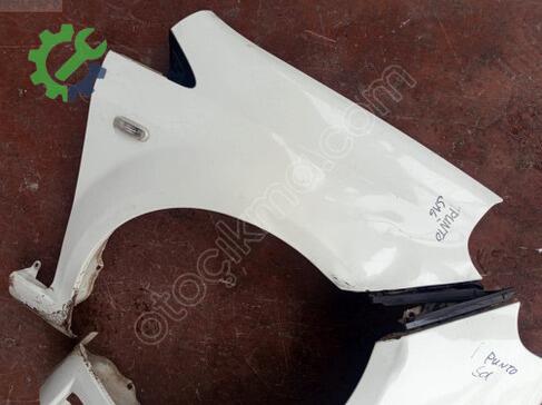 Fiat Punto Çamurluk çıkma parça