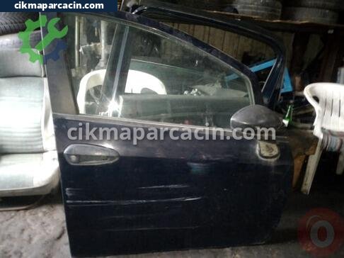 Fiat Punto Ön Kapı çıkma parça