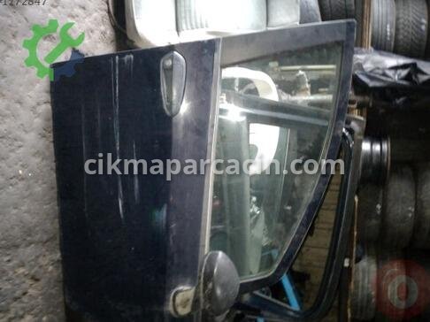 Fiat Punto Ön Kapı çıkma parça