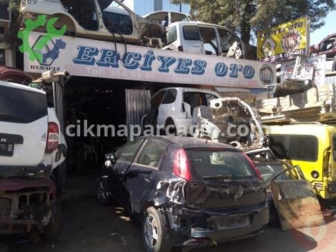 Fiat Punto Sol Arka Kapı çıkma parça