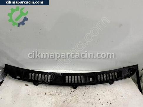 Fiat Scudo Ön Cam Izgarası çıkma parça