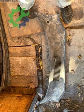 Fiat Siena Ön Cam Izgarası çıkma parça