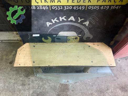 Fiat Siena Sağ Ön Kapı Camı çıkma parça