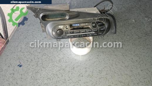 Fiat Palio Teyp çıkma parça