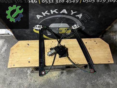 Fiat Stilo Sağ Ön Cam Krikosu çıkma parça