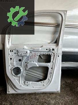 Fiat Sağ Ön Kapı çıkma parça