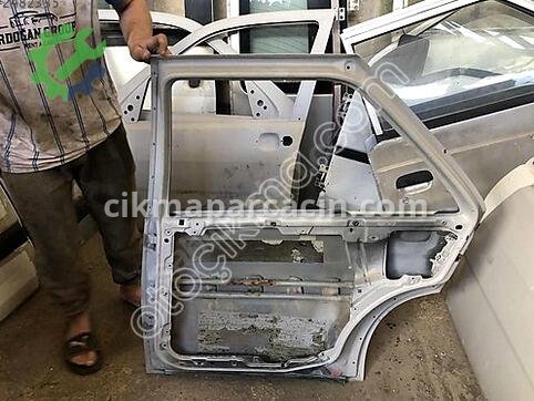 Fiat Tempra Sağ Arka Kapı çıkma parça