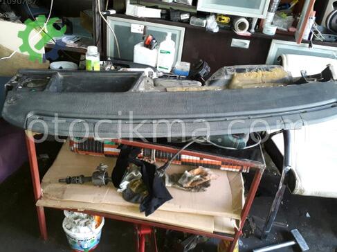 Fiat Tempra Göğüs çıkma parça