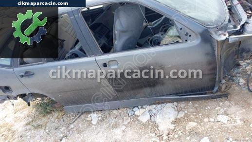 Fiat Tempra Sağ Ön Kapı çıkma parça
