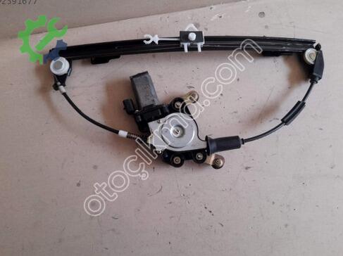 Fiat Albea Sağ Ön Cam Krikosu çıkma parça