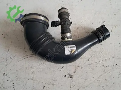 Fiat Egea Turbo Borusu çıkma parça