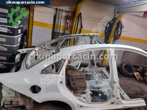 Fiat Linea Komple Arka çıkma parça