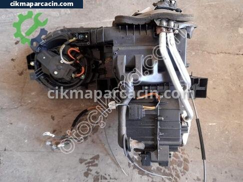 Fiat Linea Kalorifer Kutusu çıkma parça
