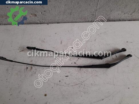 Fiat Linea Silecek Kolu çıkma parça