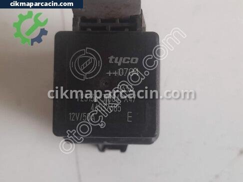 Fiat Punto Röle çıkma parça