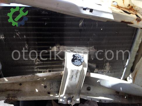 Fiat Uno Klima Radyatörü çıkma parça