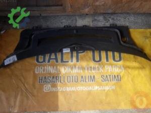 Fiat Uno Ön Cam Izgarası Hatasız Orjinal Çıkma