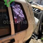 Fiat Uno sol arka çamurluk hatasız orjinal çıkma