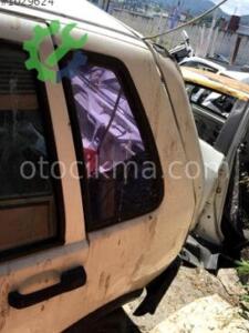 Fiat Uno sol arka çamurluk hatasız orjinal çıkma