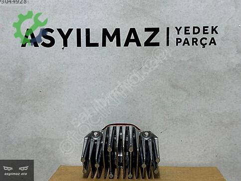 Ford Fiesta Far çıkma parça
