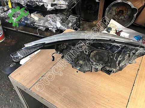 Ford Fiesta Sol Ön Far çıkma parça