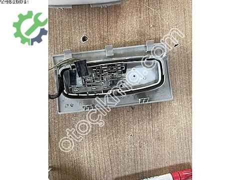 Ford Fiesta Tavan Lambası çıkma parça