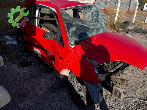 Ford Fiesta Tavan çıkma parça