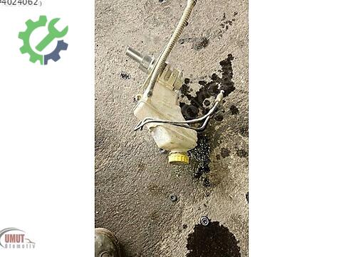 Fiat Fiorino Debriyaj Üst Merkezi çıkma parça