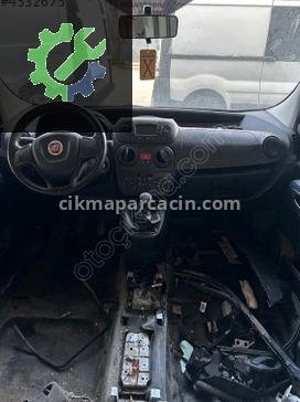 Fiat Fiorino Göğüslük çıkma parça