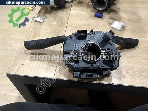 Fiat Fiorino Sinyal Kolu çıkma parça