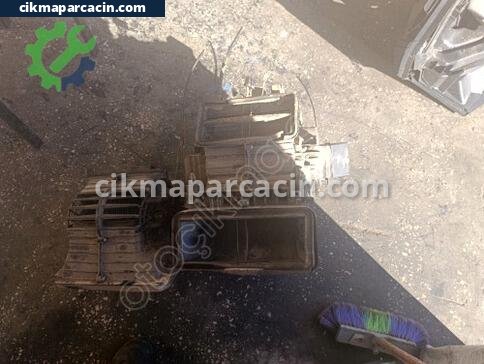 Fiat Fiorino Kalorifer Radyatörü çıkma parça