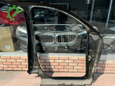 Fiat Fiorino Sağ Arka Çamurluk çıkma parça