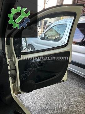 Fiat Fiorino Sağ Ön Kapı çıkma parça
