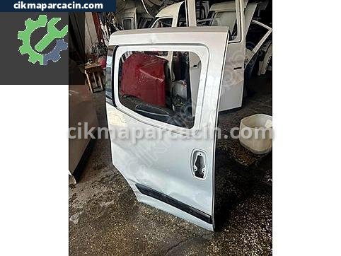 Fiat Fiorino Sağ Sürgülü Kapı çıkma parça