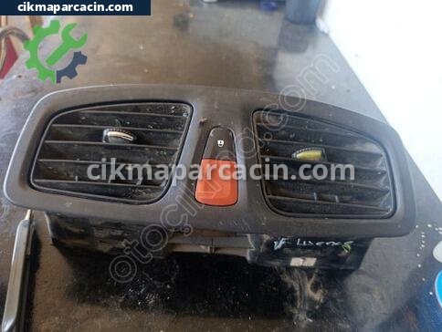Renault Fluence Havalandırma Izgaraları çıkma parça
