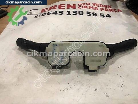 Renault Fluence Sinyal Kolu çıkma parça