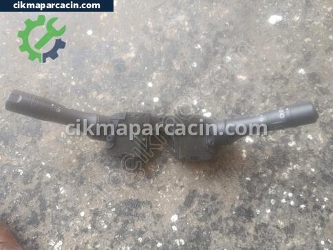 Renault Fluence Sinyal Kolu çıkma parça