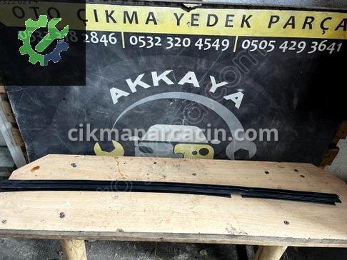 Renault Fluence Cam Fitili çıkma parça