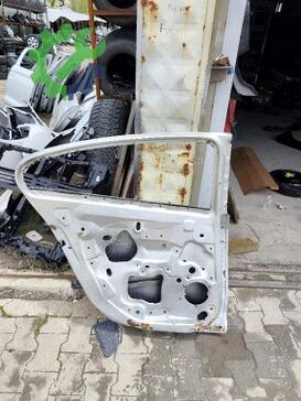 Renault Fluence Sol Arka Kapı çıkma parça